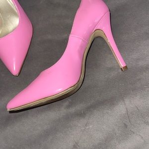 Pink heels